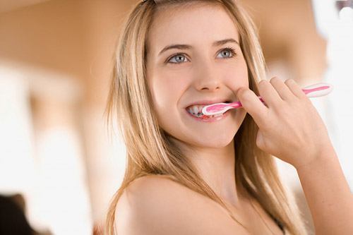 Đánh răng thế nào cho đúng